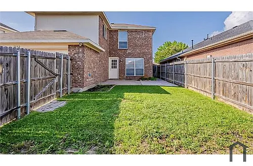 7702 Harbor Dr Photo 1