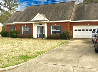 1690 Rambling Brook Ln, Prattville, AL 36066