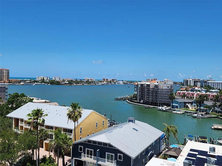 255 Dolphin Point #809 — Photo 16