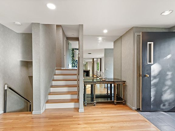 5th image of 19 Selwyn Rd