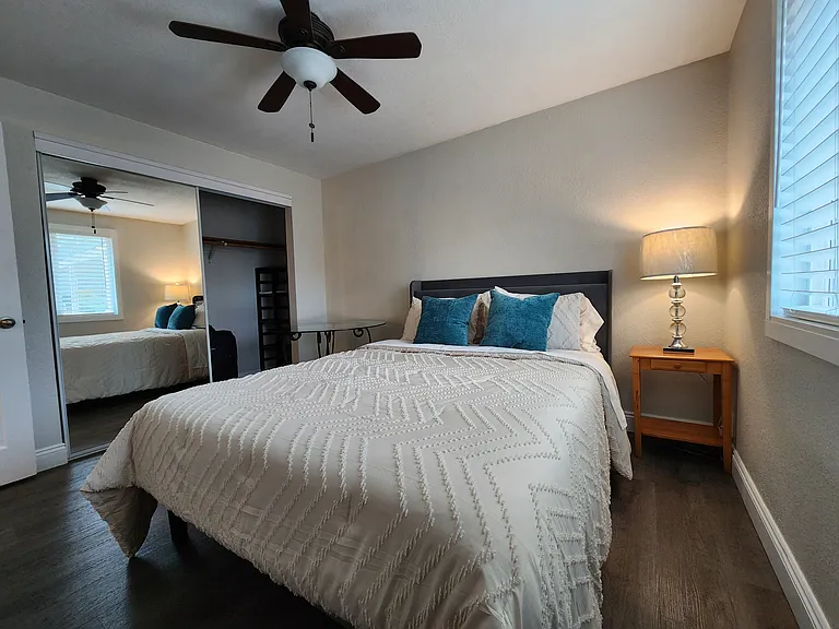 725 Rocky Road Dr — Photo 9