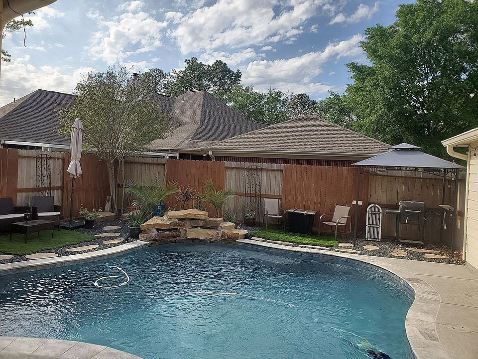 1st image of 11602 Canyon Woods Dr