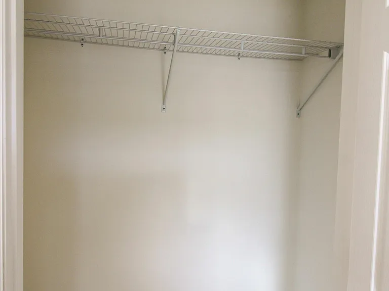 Midway Townhome — Photo 40