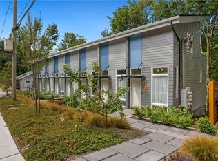 3851 21st Ave SW, Seattle, WA 98106