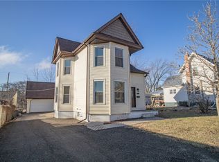 180 21st St, Marion, IA 52302