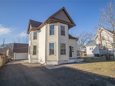 180 21st St, Marion, IA, 52302