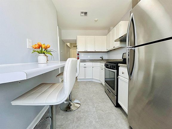 3rd image of 8421 Bergenline Ave Unit 2
