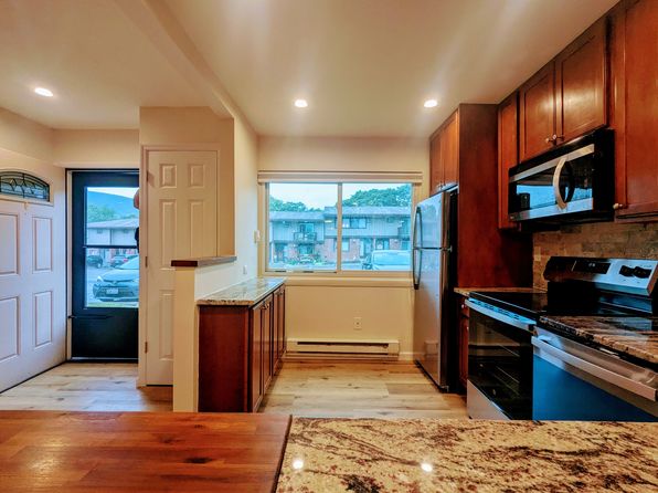 4 Millholland Dr UNIT C