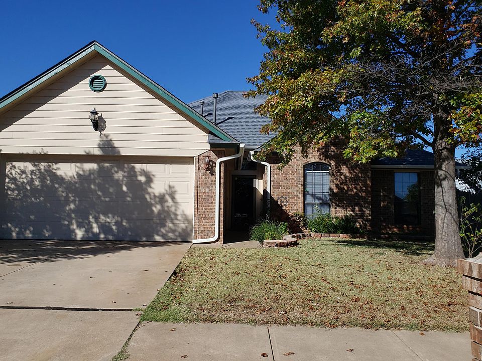 1st image of 6817 NW 130th St
