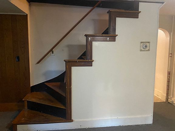 4th image of 167 S Main St Unit 1