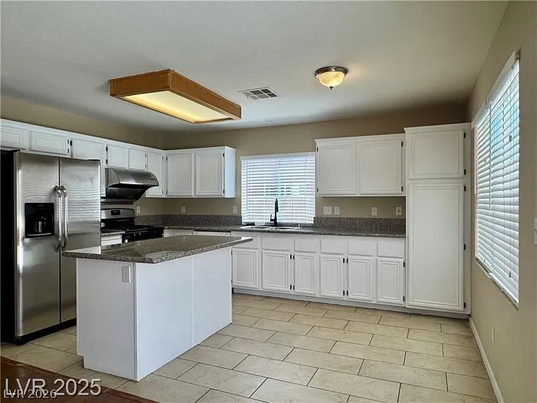 3667 Spring Willow Ct — Photo 3