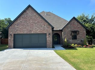 2301 Riven Rock Rd, Edmond, OK 73034