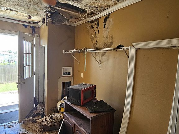 4th image of 206 Kimino Dr