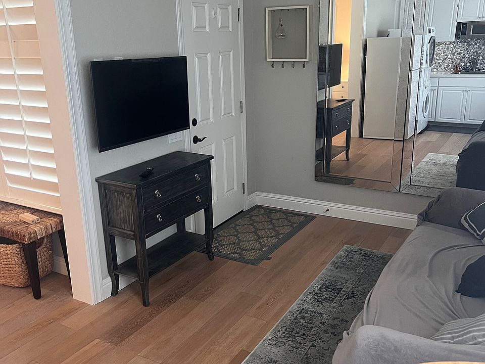 1st image of 399 Scotts Bluff Pl