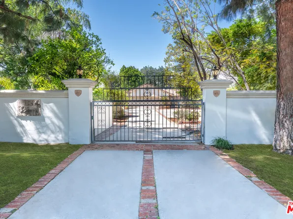 17345 Magnolia Blvd, Encino, CA 91316