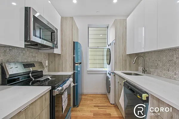 Rented by Coroi Corp | media 8