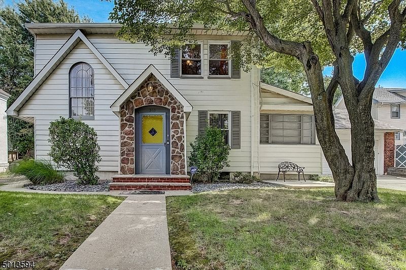 1st image of 353-355 Highland Ave