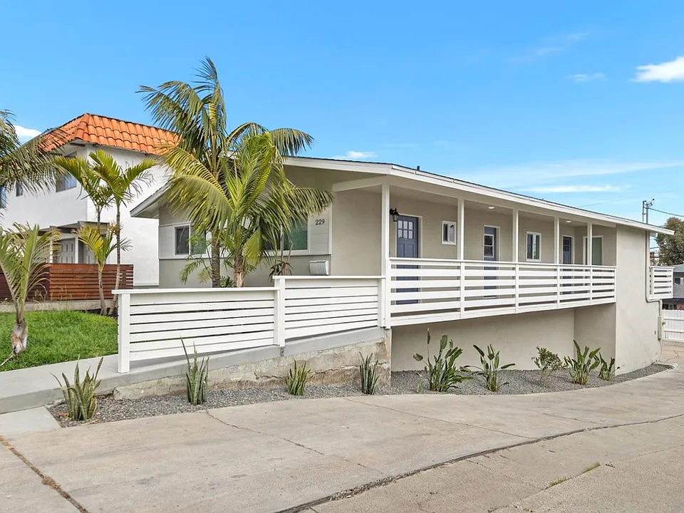 229 La Paloma #B