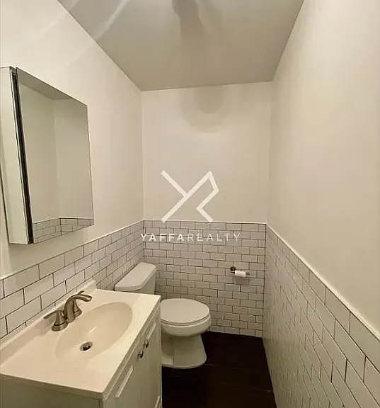 861 Atlantic Ave #9 — Photo 7