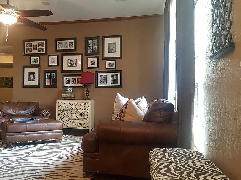 806 NW Seaton Pl — Photo 2