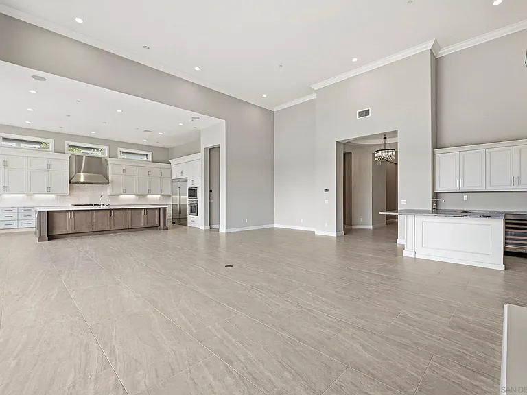 6210 Summit Crest Cir — Photo 13