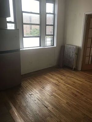 Rented by Crosstown Apartments NYC | media 16