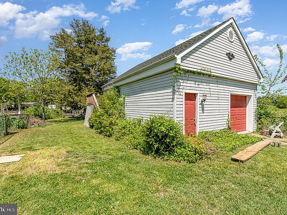 27th image of this home