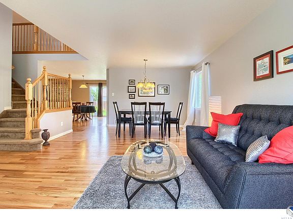 Enter into living/dining room