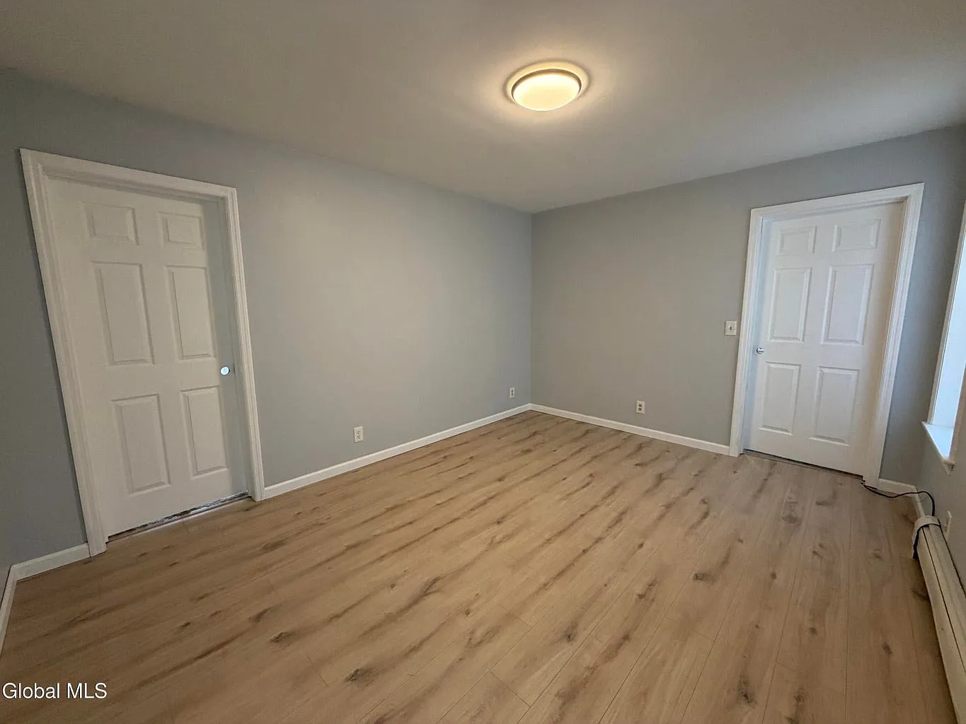 2 bed, $1,800 — Photo 3