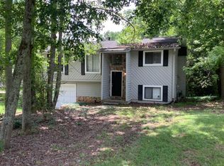 8869 Gateridge Ct, Jonesboro, GA 30238