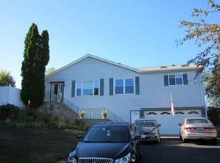 15 Endicott Rd, Boxford, MA 01921