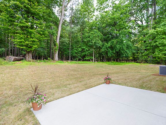 HOA Land Surrounding