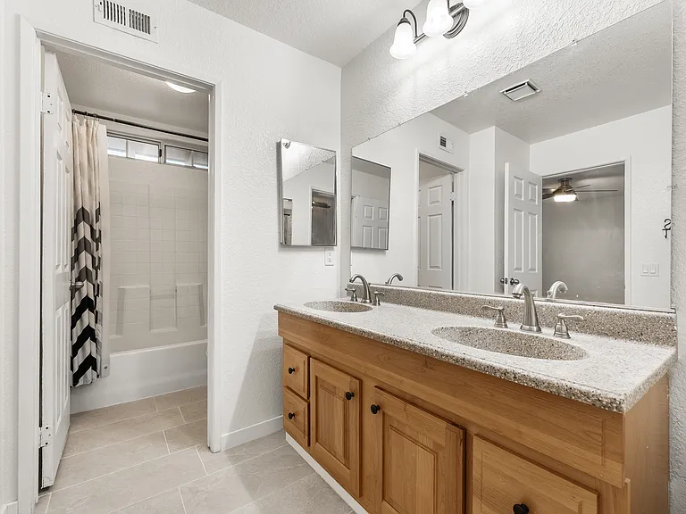 44351 Shad St — Photo 23
