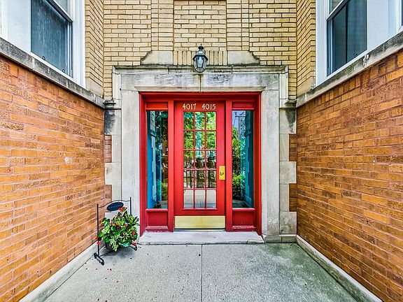 4th image of 4015 N Central Park Ave #1S