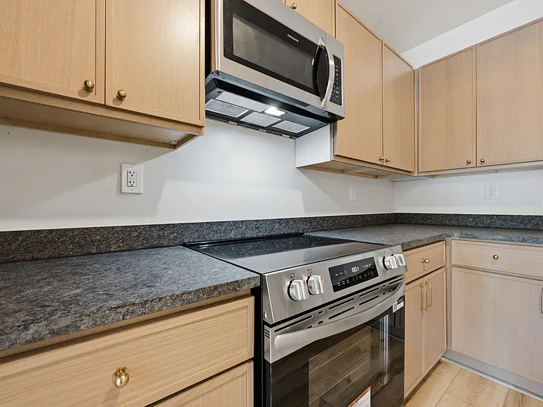 320 Shoal Creek Rd #102 — Photo 21