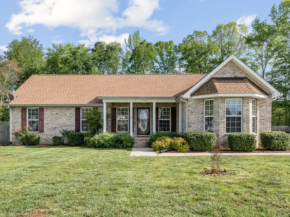 101 Williamsburg Blvd, Tullahoma, TN 37388