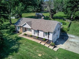 18022 NE 92nd St, Liberty, MO 64068