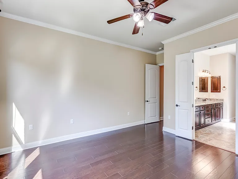 16009 Jeffs Ln — Photo 22
