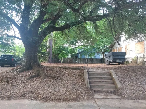 553 Dalzell St, Shreveport, LA 71104