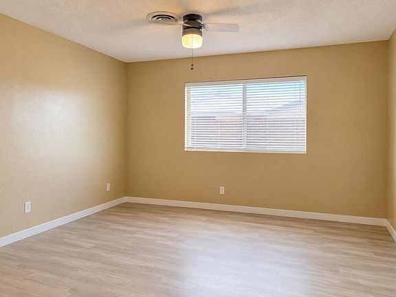 5th image of 4080 Studio St
