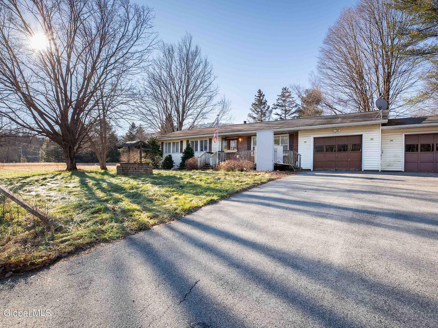 381 West Mountain Road, Queensbury, NY 12804 Zillow