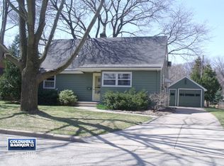 17 Cherry Ct, Appleton, WI 54915