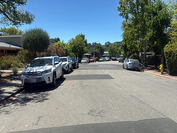 4th image of 1052 Los Gamos Rd APT C