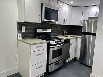 Rented by Mallory Management Corp