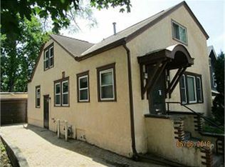 521 E Plum St #1, Mankato, MN 56001
