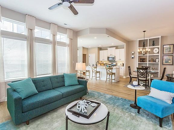 These photos are representative of this floor plan, but all options may not be available in every co