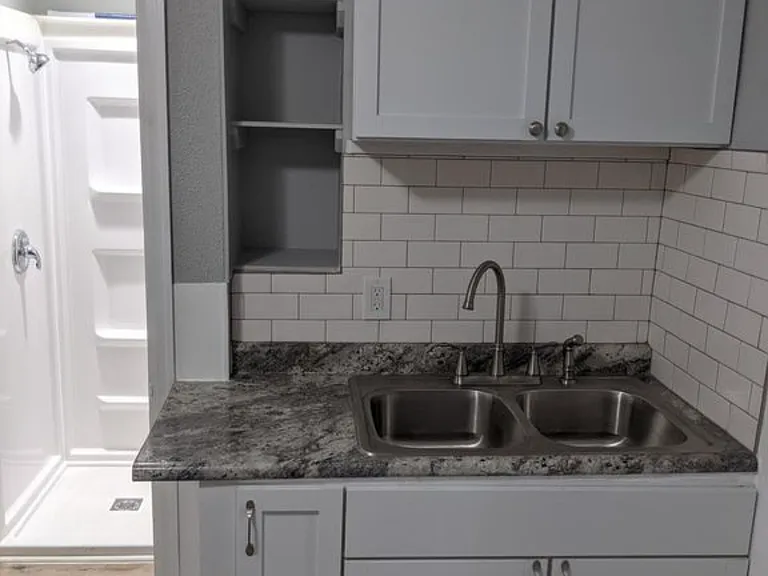 117 N 60th St #2 — Photo 1