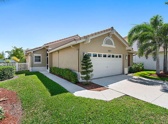 Home For Sale In Manor Forest