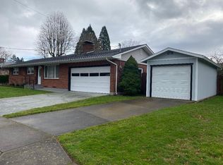 2828 NE 2nd Ave, Camas, WA 98607