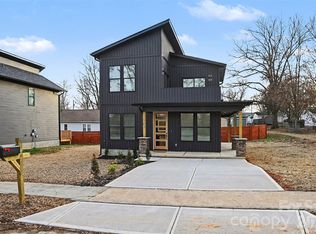 502 Milton L Taylor St, Kannapolis, NC 28083